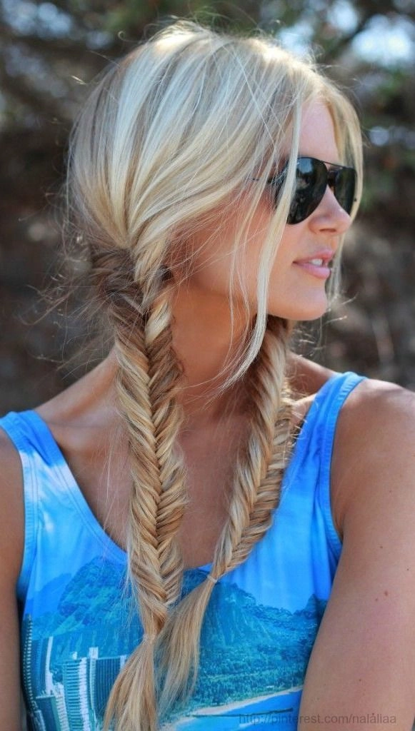 Step-by-step beach fishtail braid variation tutorial with loose waves and subtle texture