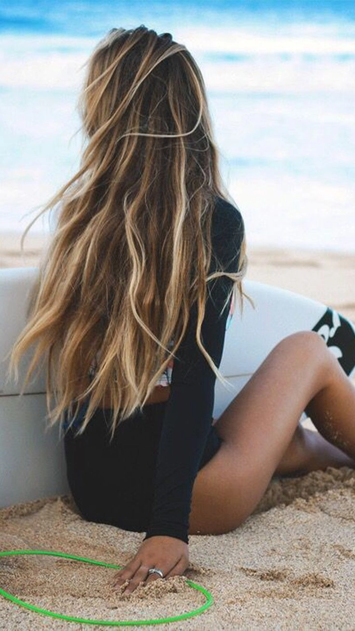 Beach hair that survives high humidity with soft, smooth waves