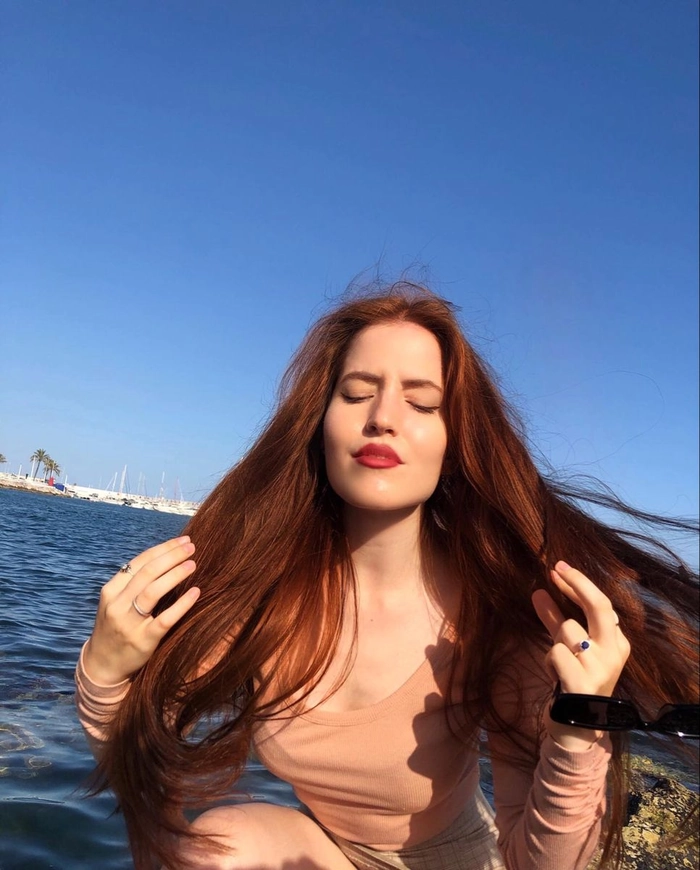Beach Hairstyles for Redheads