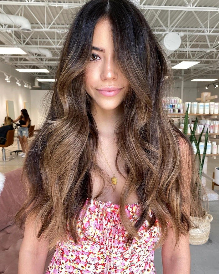 Brunette beach waves with soft dimension for a natural summer look