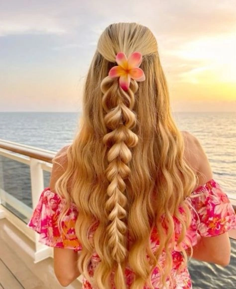 Cruise vacation hair styling ideas for effortless beach waves Beach waves and braids hairstyle for a cruise vacation