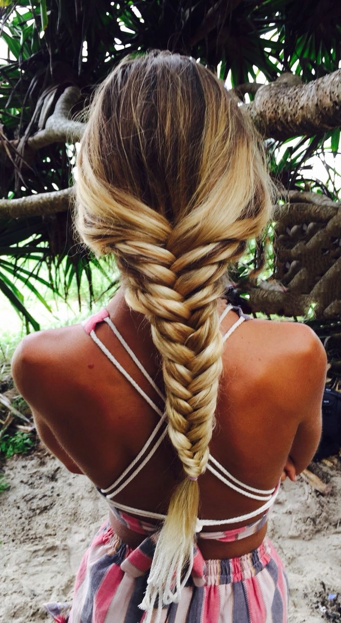 Stylish Beach Fishtail Braid Variations for Summer