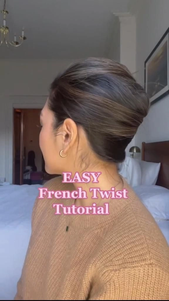 Effortless French Twist Ideas for Short Hair in Casual