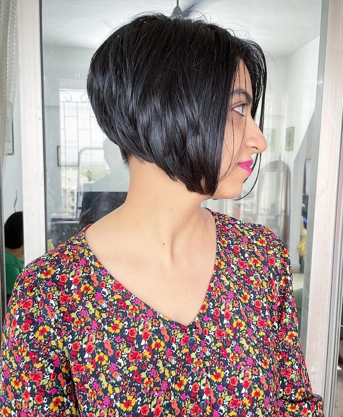 Casual inverted bob cut for fine thin hair with soft tousled layers