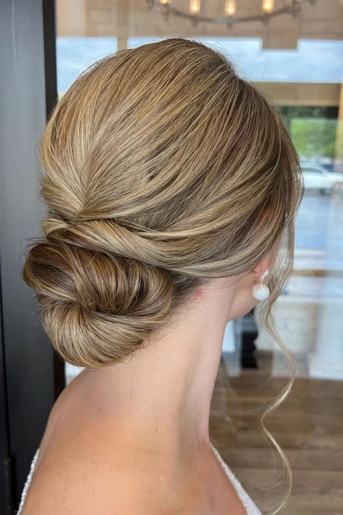 Effortless low chignon hairstyle perfect for casual evening dinners