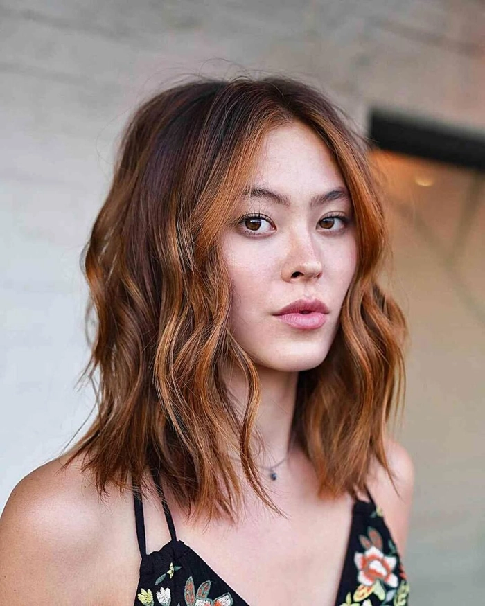 Minimal effort shoulder length hair styling for daily wear in casual hairstyles Everyday shoulder length hair styled effortlessly for a casual look