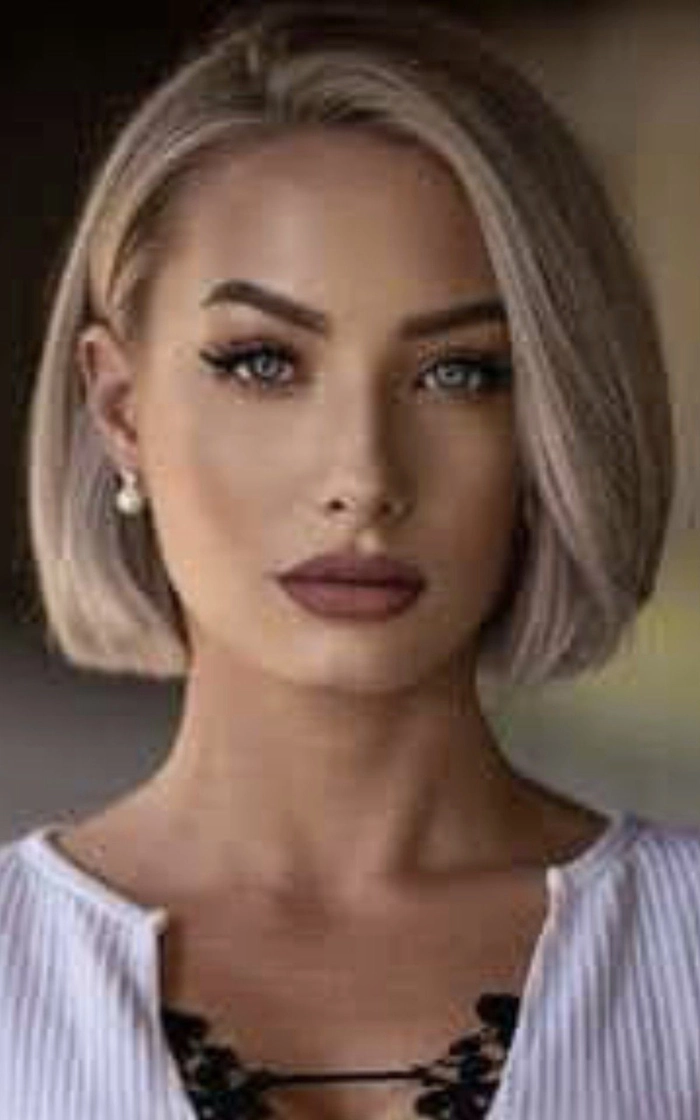 Casual bob styling idea perfect for busy schedules and effortless looks Low maintenance bob hairstyle neatly styled for quick and easy mornings