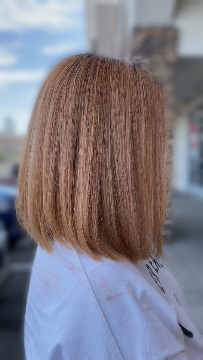 Casual bob styling idea for effortless morning hair routines Low maintenance bob hairstyle with soft waves, perfect for busy mornings