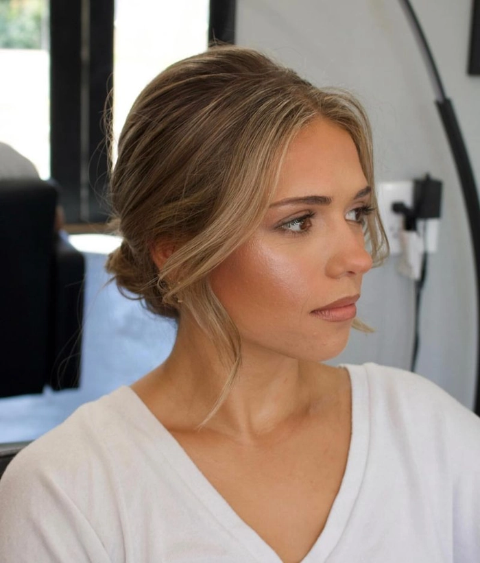 Elegant Updos for Square Jawlines: Date Night