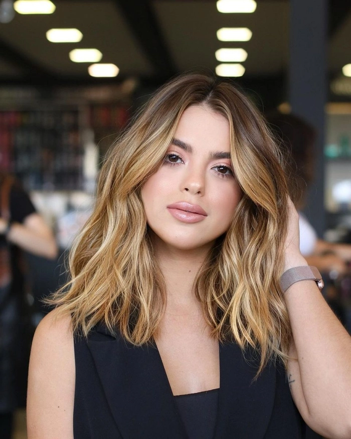 Romantic Lob Waves for Cocktail Evenings - Date Night Hair Style 8 Romantic long bob with soft waves perfect for a cocktail evening date night