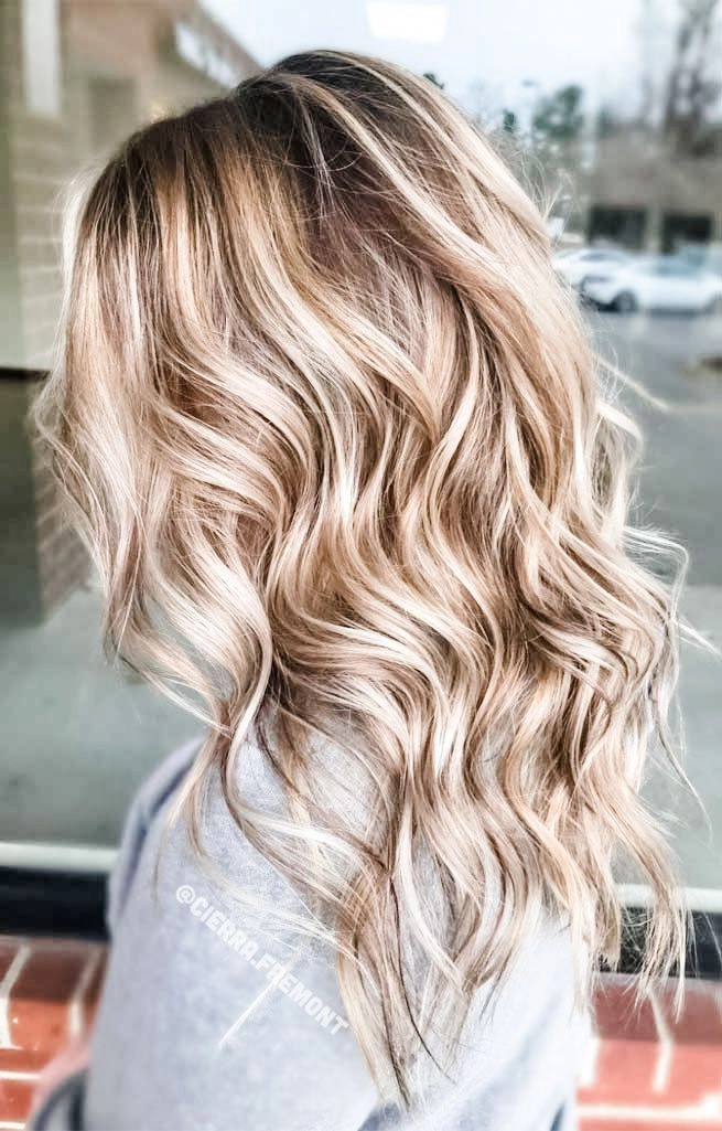 Tousled Beach Waves for Summer Dates