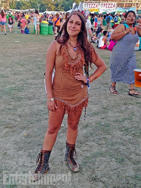 Bonnaroo Festival Braided Hairstyle Inspiration Woman with colorful braided hairstyle at Bonnaroo festival