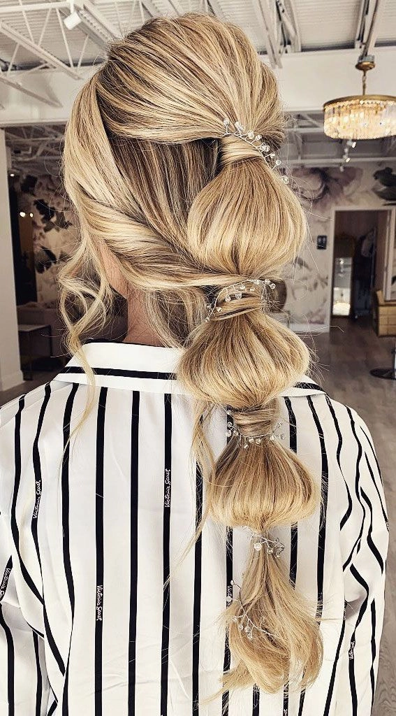 Bubble Braid Ponytails for Playful Holiday Parties