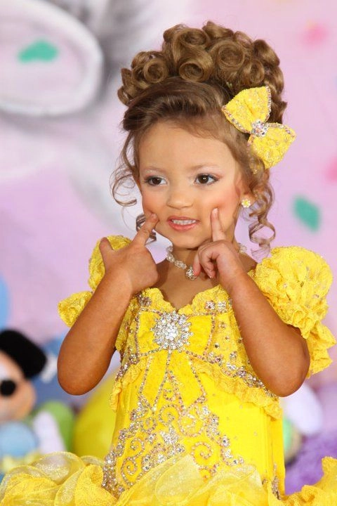 Comfortable updo for a child's holiday pageant performance
