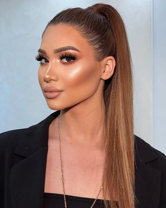 High ponytail inspiration for New Year's Eve clubbing
