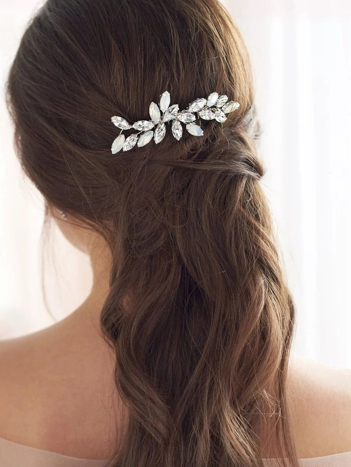Rhinestone Hair Comb Placement for Formal Galas