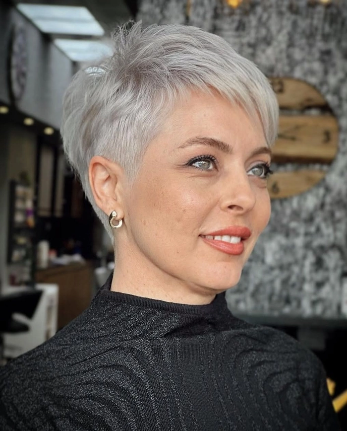 Clubbing Hairstyles for Short Pixie Cuts - Party Hairstyle Ideas Edgy pixie haircut styled with volume and texture for a night out party look