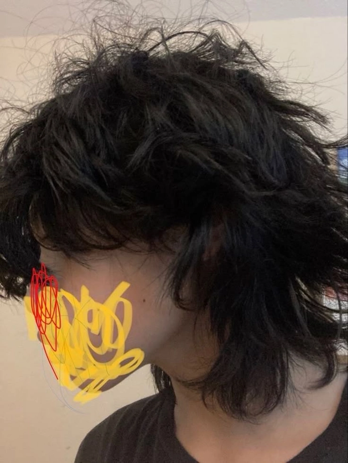 Messy grunge party hair with disheveled texture and edgy volume Grunge party hairstyle with messy textured waves and undone volume