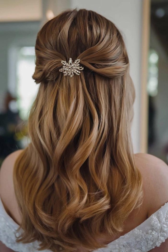 Engagement Party Romantic Half Up Style - Photo 14 Romantic half up hairstyle for engagement party with soft curls and delicate accessories
