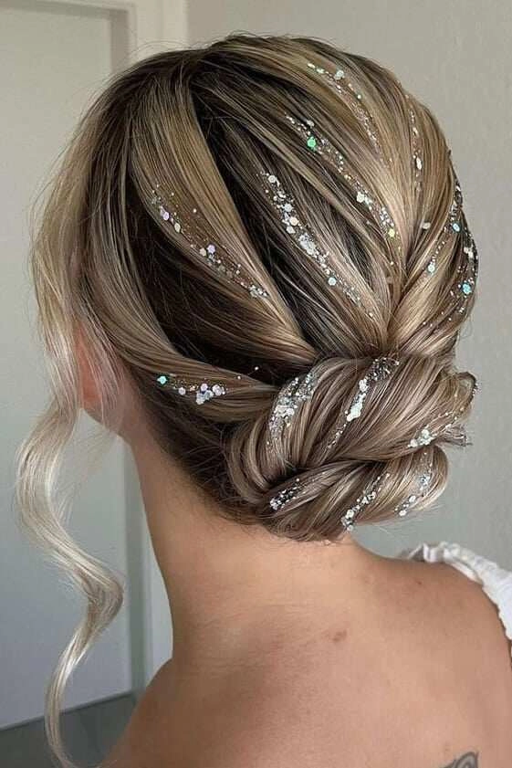 New Year's Eve Hair Ideas for Metallic Dresses