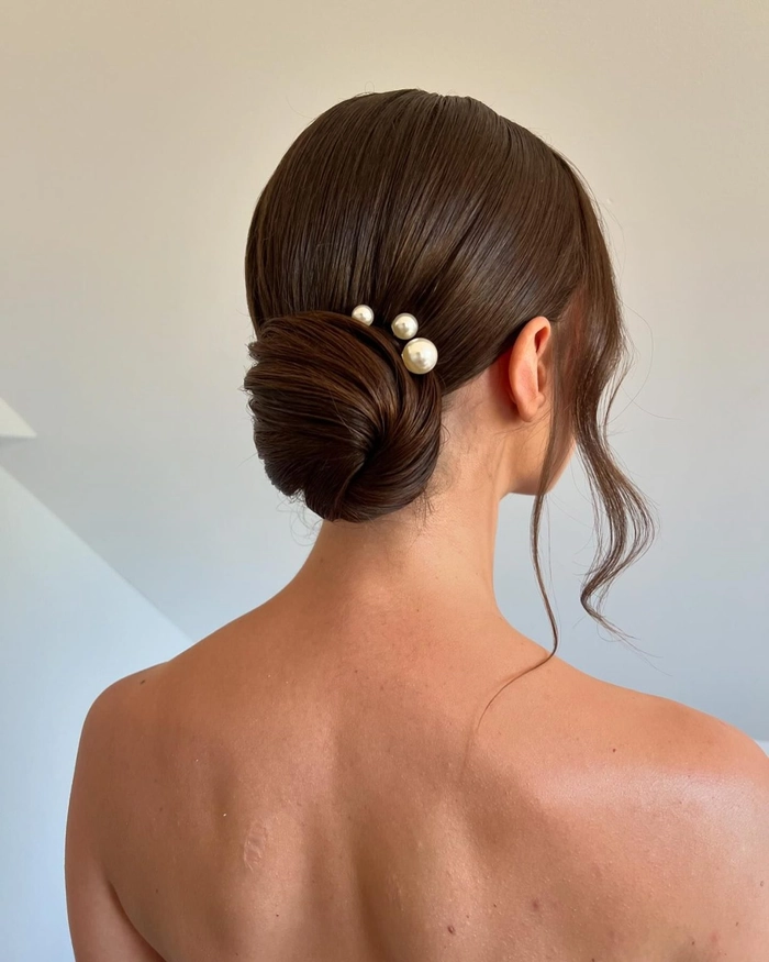 Elegant winter formal hairstyle for fine straight hair, perfect for parties winter formal hairstyle for fine straight hair party look