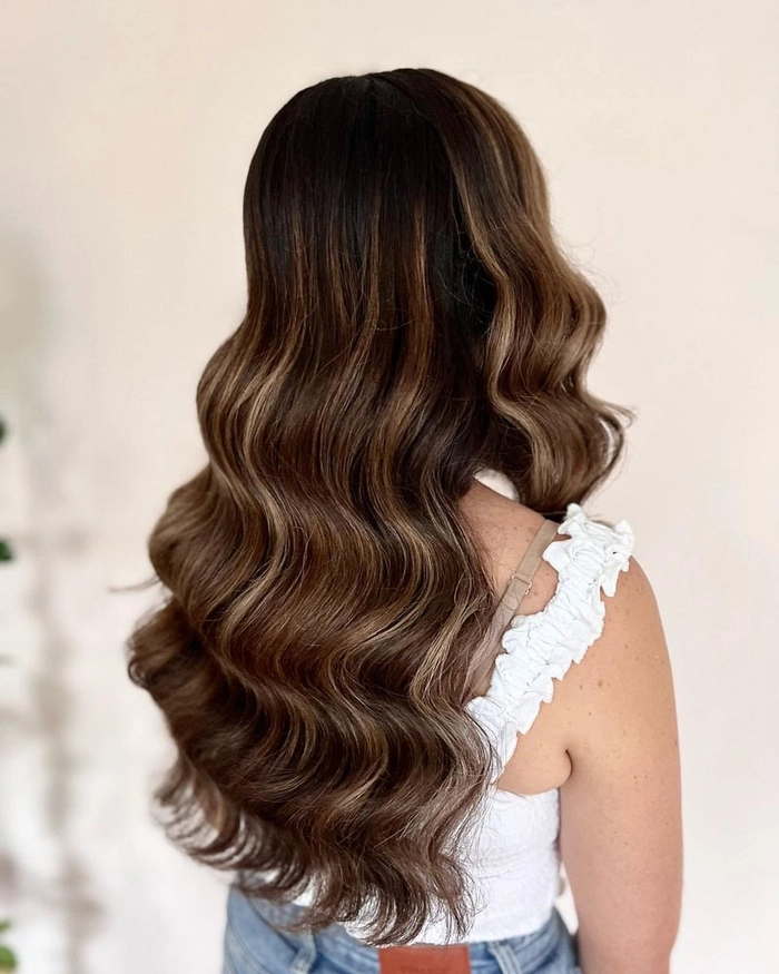 boho chic prom hairstyles with loose waves image
