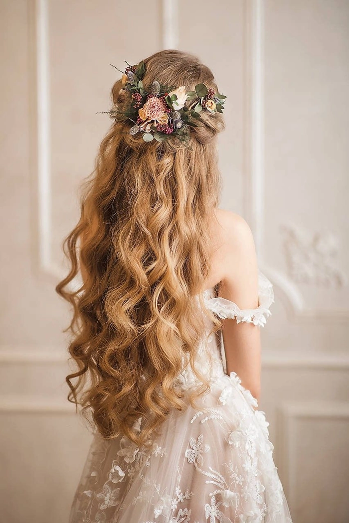 Elegant Prom Hairstyles Featuring Floral Hair Vines for a