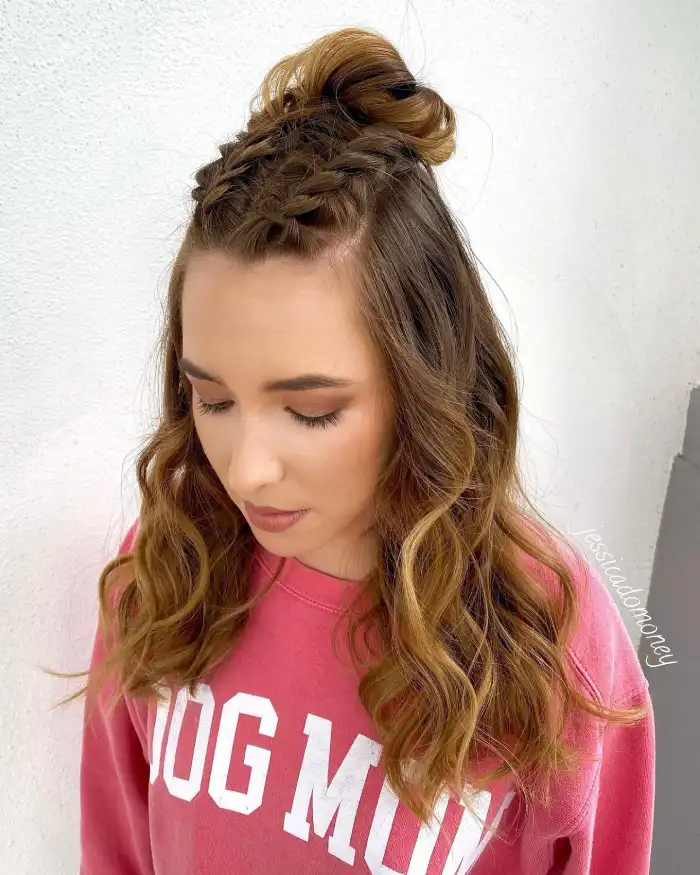 Chic medium length straight hair styled for a prom night glamour look Elegant prom hairstyle for medium length straight hair with soft waves
