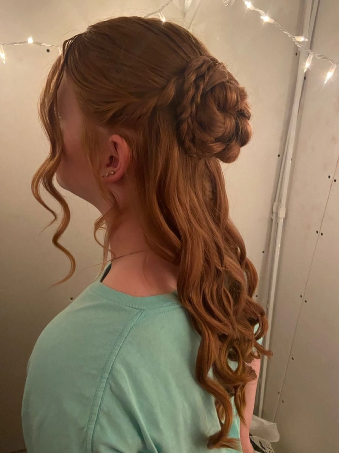 Elegant gothic dark academia prom hairstyle inspiration with a classic dark twist Gothic dark academia prom hairstyles featuring intricate braids and vintage accessories