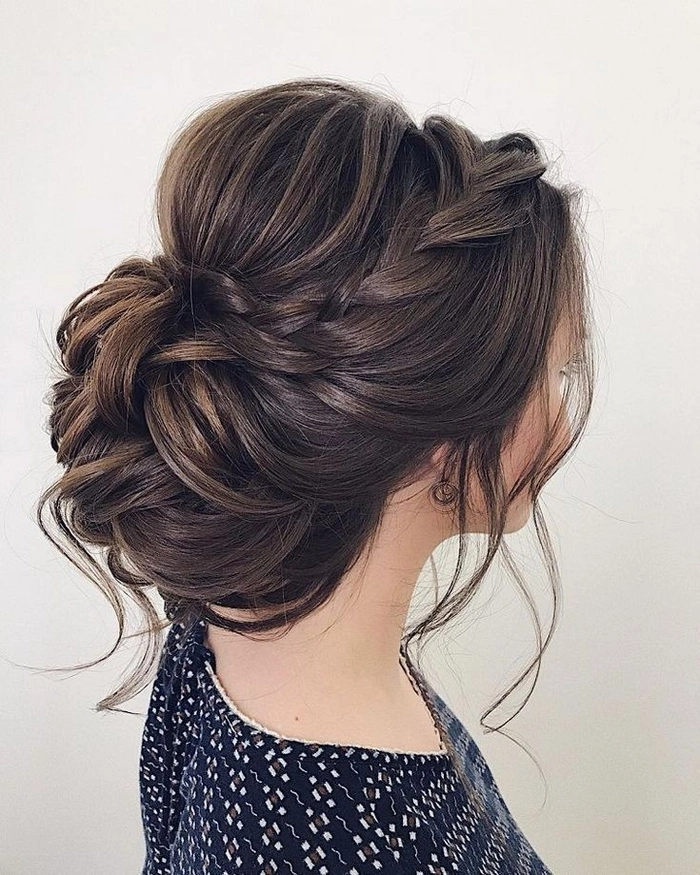 Stylish Medium-Length Prom Updos Perfect for Thick Hair