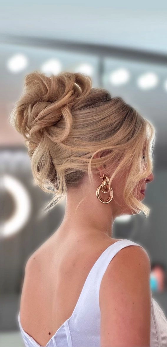 messy french twist prom hairstyles image