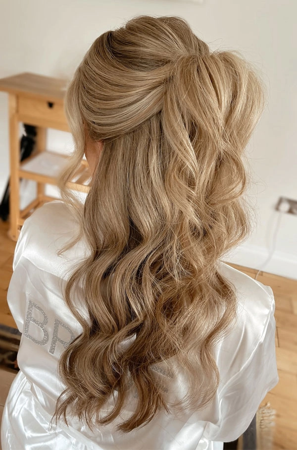 Prom Hairstyles image romantic loose side swept prom hairstyles image