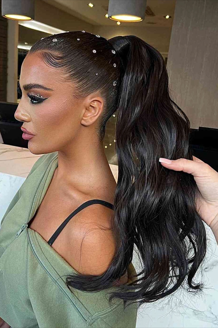Elegant high ponytail prom hairstyle showcasing sleek and polished look High sleek ponytail prom hairstyle with smooth finish and elegant shine
