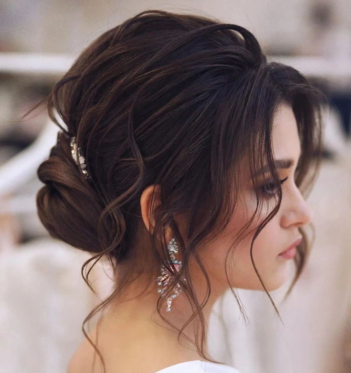 Fine thin hair bridal updos perfect for a romantic wedding look Elegant bridal updo for fine thin hair with delicate twists and soft volume