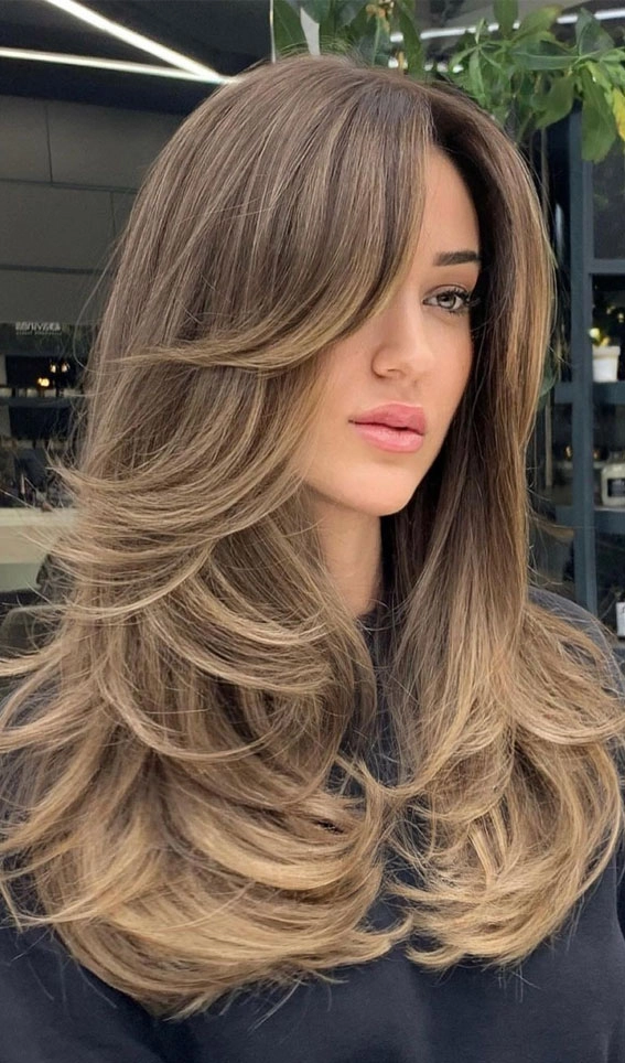 Bridal hairstyle showcasing the latest wedding hair color trends for brides