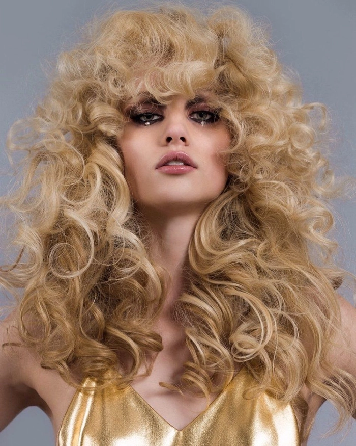 Glamorous Disco Era Bridal Hair Ideas for Your Wedding Day