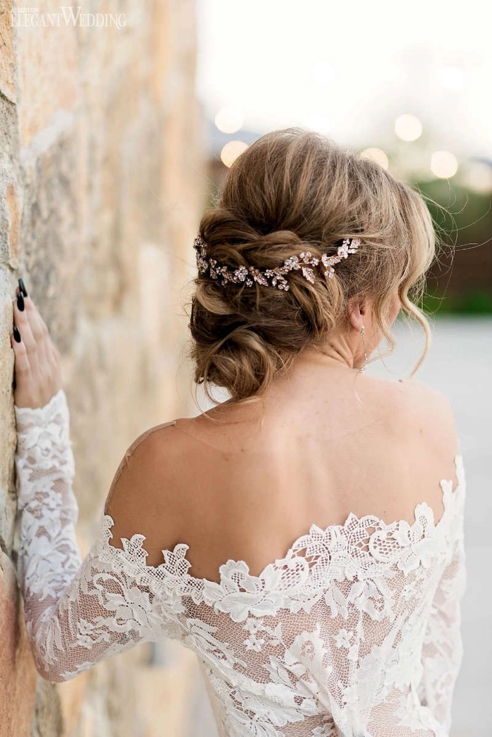 Elegant Bridal Hair Ideas for Off-the-Shoulder Wedding