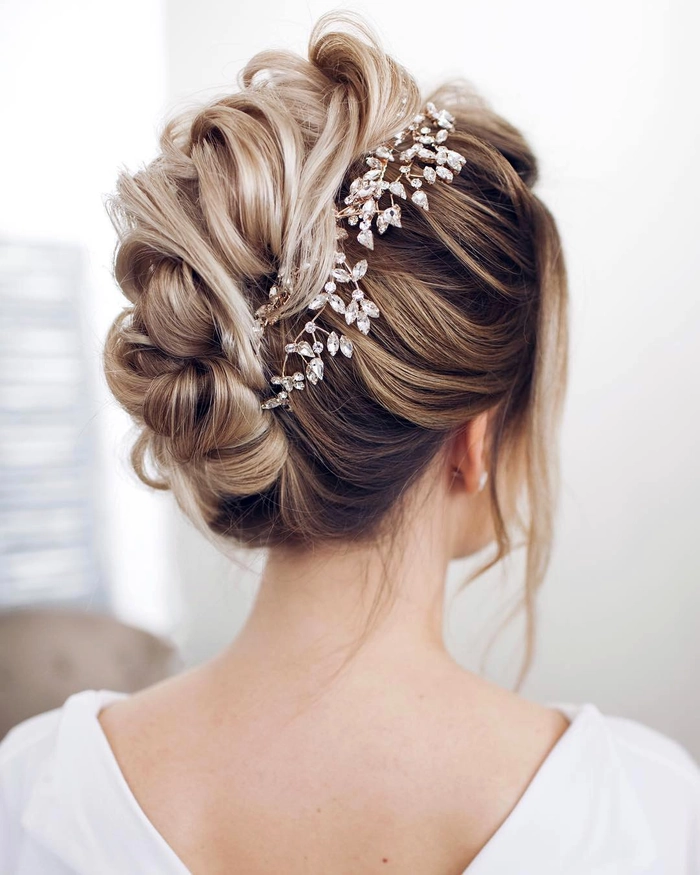 Elegant Bridal Updos Perfect for Fine Thin Hair
