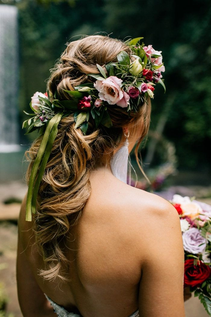 Chic and timeless bridal hair ideas for intimate elopement weddings Elegant elopement bridal hair styles featuring soft waves and floral accents