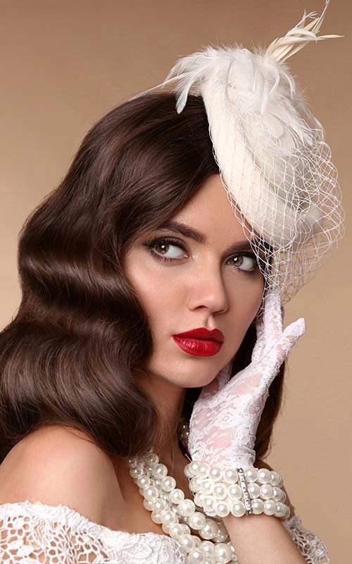 Classic s vintage wedding hair perfect for timeless bridal looks Elegant s vintage wedding hair styled with soft curls and delicate accessories