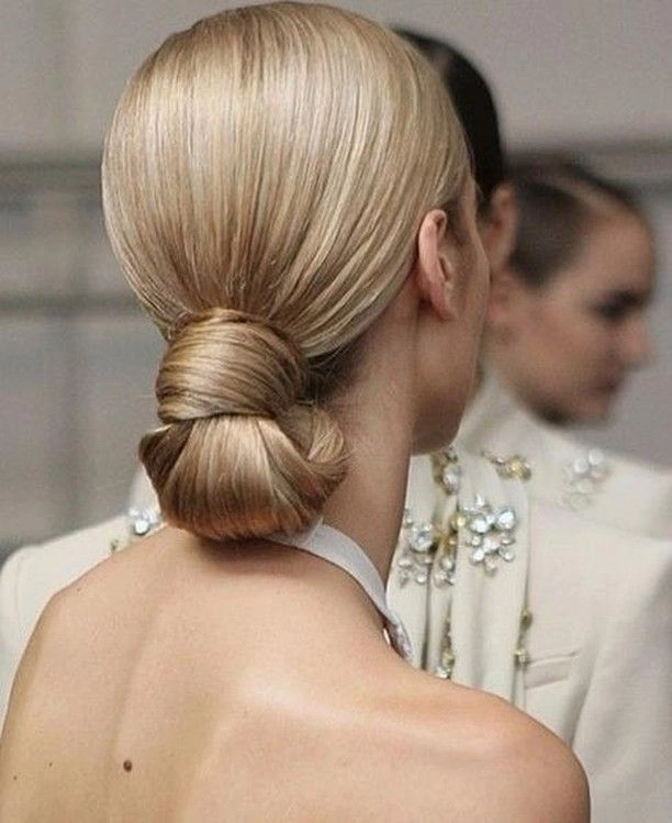 Elegant Wedding Hair Knot Updo Ideas for Your Special Day