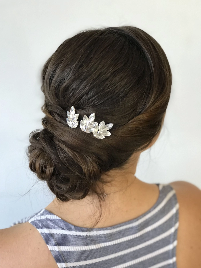 Elegant Twisted Low Bun Ideas for Your Wedding Hairstyle