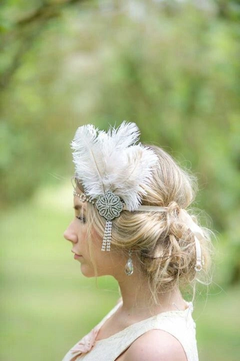Elegant Great Gatsby themed wedding hair with vintage waves and delicate accessories