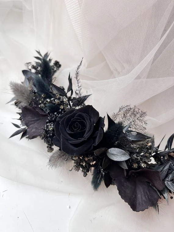 Elegant Gothic Wedding Bridal Hair Ideas for Your Big Day