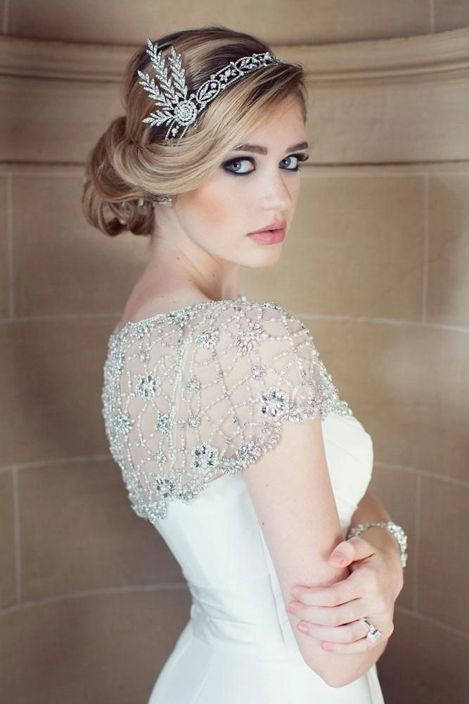 Elegant great gatsby themed wedding hair with vintage waves and pearl accessories