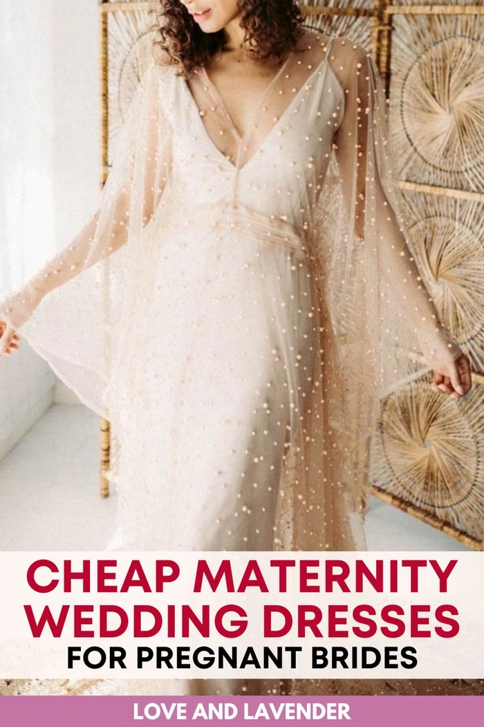 Elegant wedding hair ideas perfect for a pregnant bride Pregnant bride with a comfortable and elegant wedding hairstyle