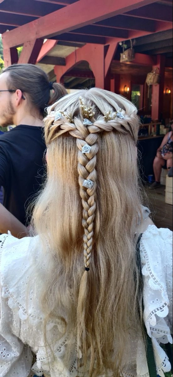 Enchanting Renaissance Fair Wedding Hair Ideas for Your Big