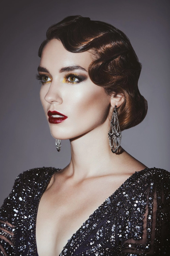 Elegant vintage 1920s finger waves styled for a wedding day look