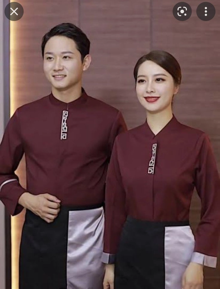 Humidity-Proof Hairstyles for Restaurant Staff