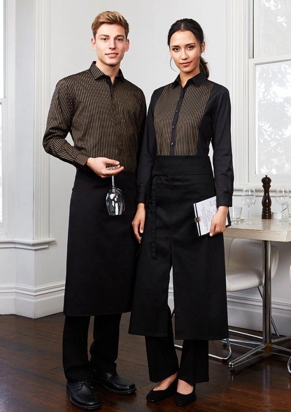 Humidity Proof Bun for Restaurant Staff Restaurant front of house staff member wearing a humidity-resistant bun while serving customers